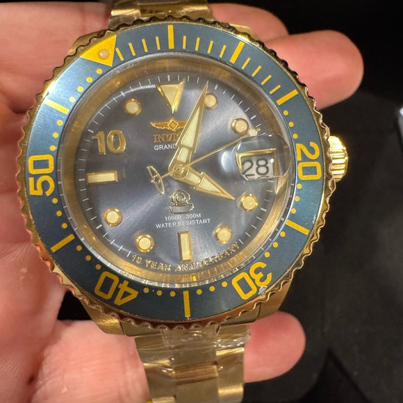 Invicta Women’s Automatic Watch 18675 – Like New - Picture 2 of 3